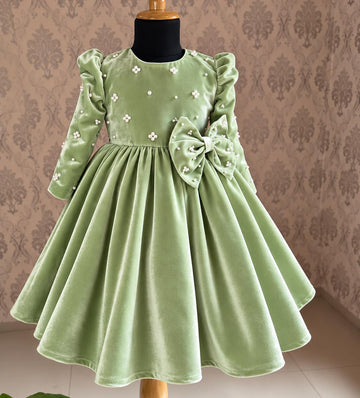 Velvet pistachio