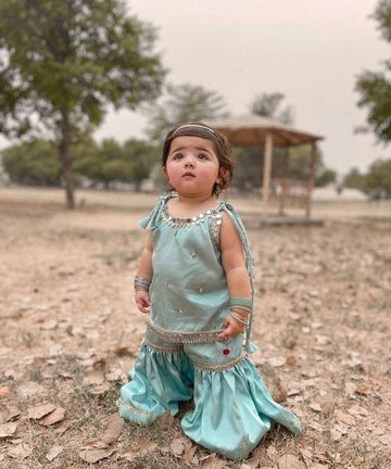 (Copy) Beautiful laces embellished dress